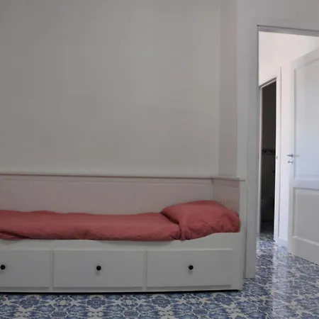 Apartmán Calise B Senza Balcone *
