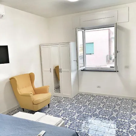 Apartment Calise B Senza Balcone
